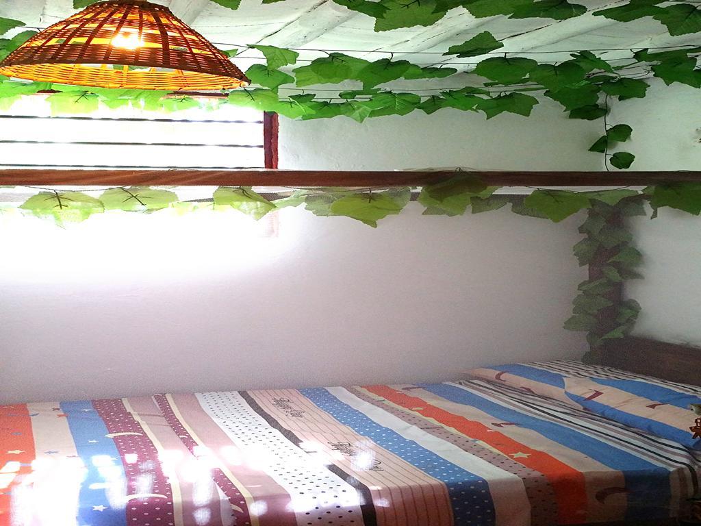 Diani Hostel Диани Бийч Екстериор снимка