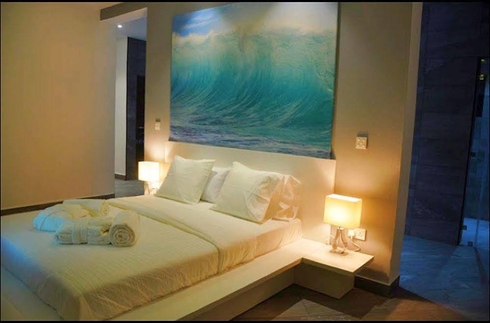 Diani Hostel Диани Бийч Екстериор снимка